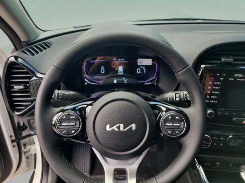 Certified 2025 Kia Soul EX FWD image 20
