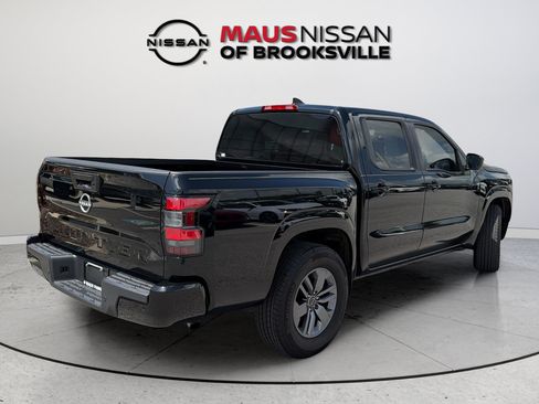 Certified 2025 Nissan Frontier SV RWD image 7