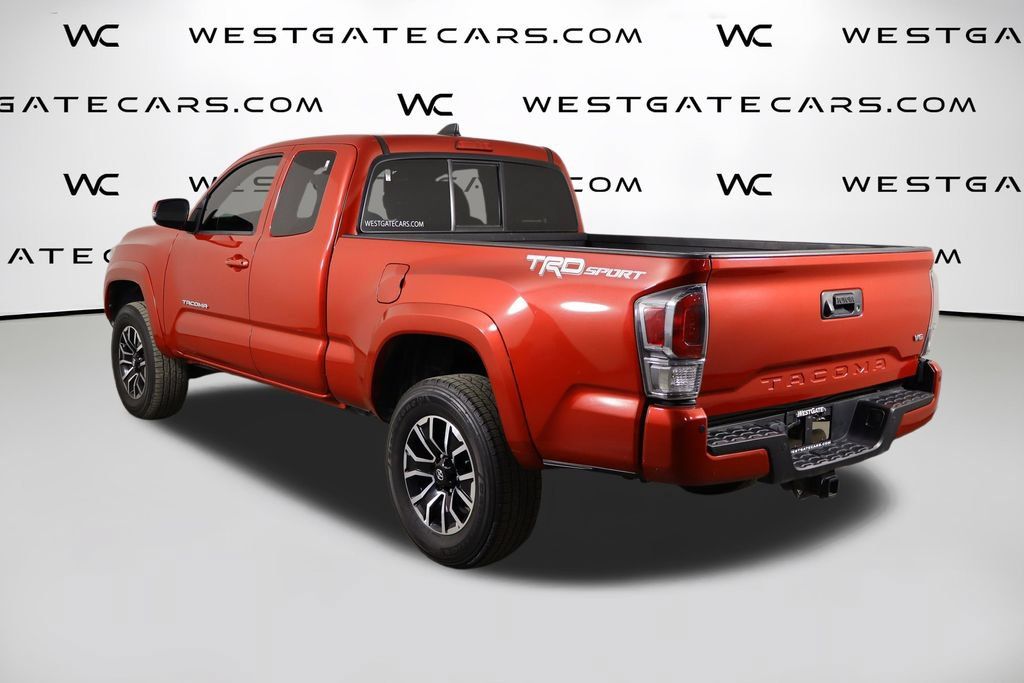 Used 2022 Toyota Tacoma TRD Sport w/ Technology Package RWD image 40