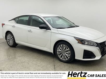 Used 2025 Nissan Altima 2.5 SV