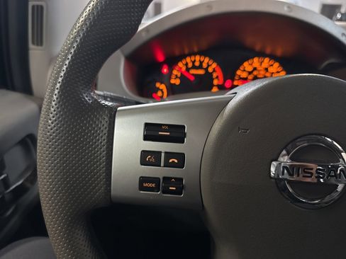 Used 2016 Nissan Frontier SV image 32