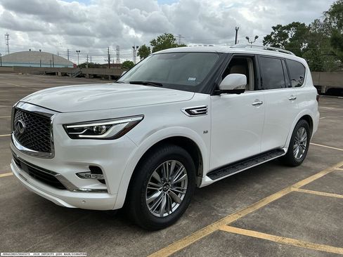 Used 2018 INFINITI QX80 2WD w/ Driver Assistance Package image 4
