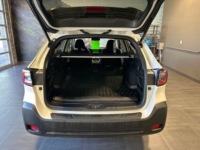 Used 2023 Subaru Outback Premium AWD/4WD image 35
