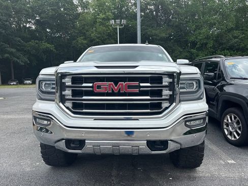 Used 2018 GMC Sierra 1500 SLT AWD/4WD image 2