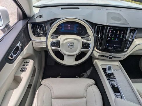 Used 2023 Volvo XC60 B5 Ultimate w/ Protection Package Premier AWD/4WD image 15