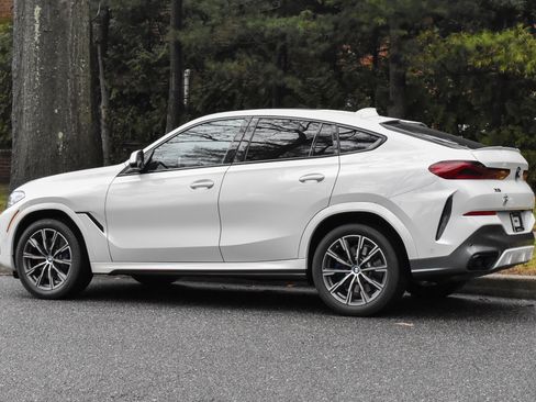 Used 2020 BMW X6 M50i w/ Executive Package AWD/4WD image 6