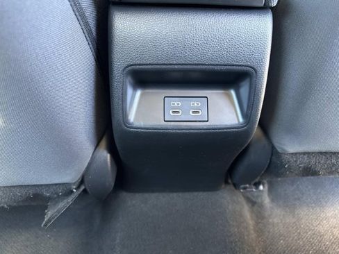 Used 2024 Toyota Corolla LE image 20