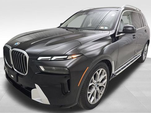Used 2024 BMW X7 xDrive40i AWD/4WD image 6