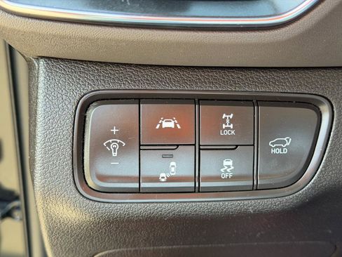 Used 2019 Hyundai Santa Fe Limited image 25