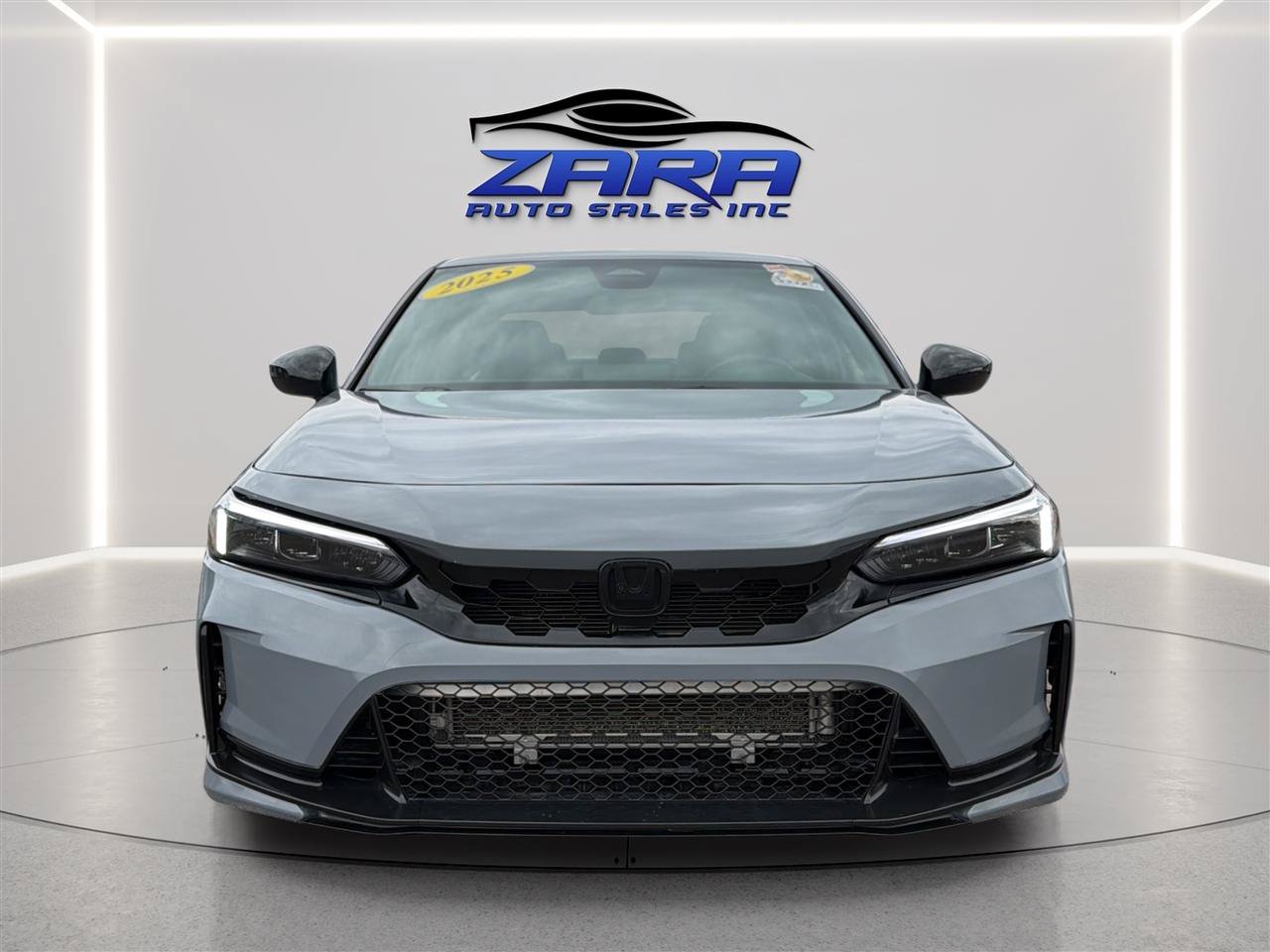 Used 2025 Honda Civic Sport image 2