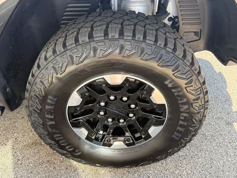 Used 2023 GMC Hummer EV Edition 1 AWD/4WD image 7