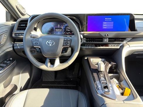 New 2026 Toyota Crown Signia AWD/4WD image 12