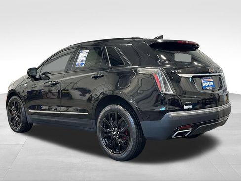 Used 2023 Cadillac XT5 Sportv w/ Technology Package AWD/4WD image 5