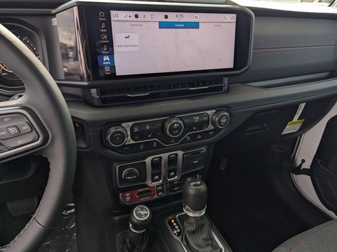 New 2025 Jeep Wrangler Rubicon w/ Xtreme 35 Tire Package image 11