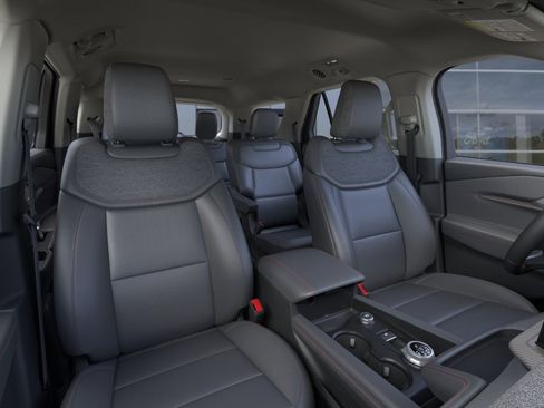 New 2026 Ford Explorer Active w/ Active Comfort Package image 12