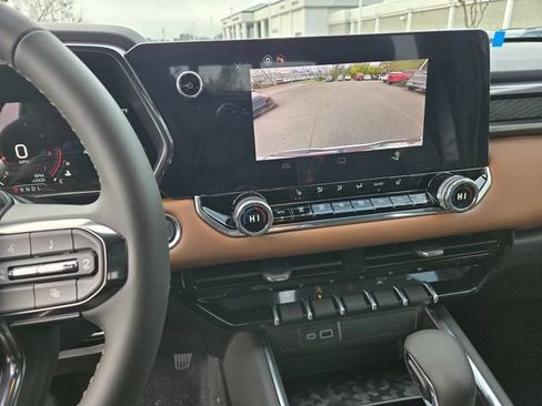 New 2026 GMC Canyon AT4 image 13