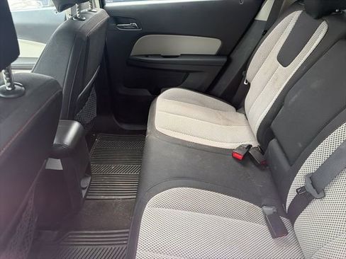 Used 2017 Chevrolet Equinox LT w/ Convenience Package image 10