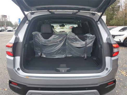 New 2025 Honda Pilot TrailSport image 8