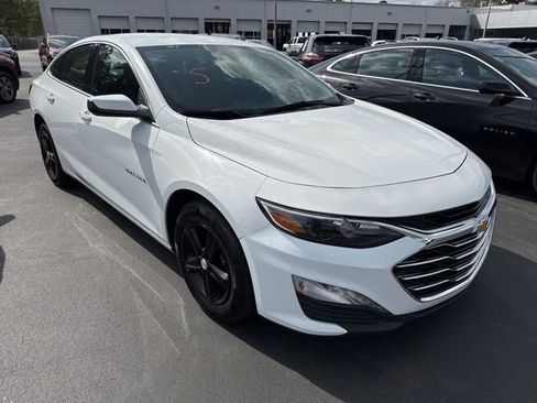 Used 2024 Chevrolet Malibu LT image 7
