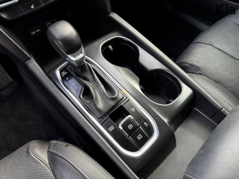 Used 2019 Hyundai Santa Fe Limited image 23