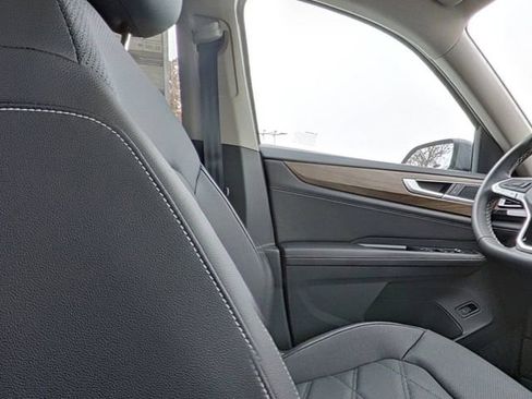 New 2026 Volkswagen Atlas SE FWD image 29