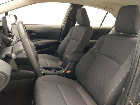 Used 2023 Toyota Corolla LE FWD image 17
