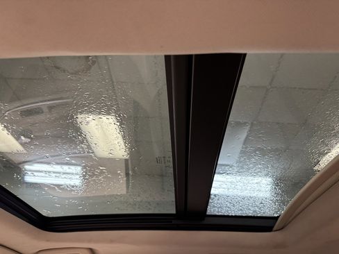 Used 2015 Volvo XC60 T5 Premier image 17