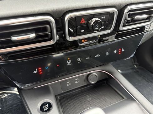 New 2026 Nissan Sentra SV w/ SV Convenience Package image 26