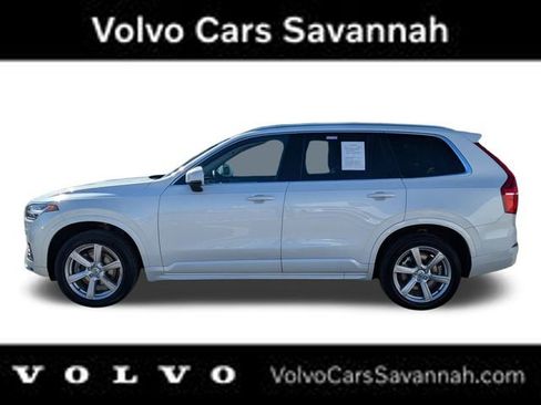 Certified 2023 Volvo XC90 B5 Core w/ Climate Package image 9