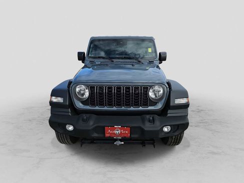 Used 2024 Jeep Wrangler Sport S image 3