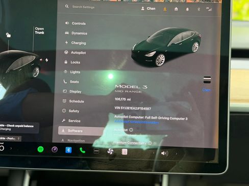 Used 2018 Tesla Model 3 Mid Range RWD image 29