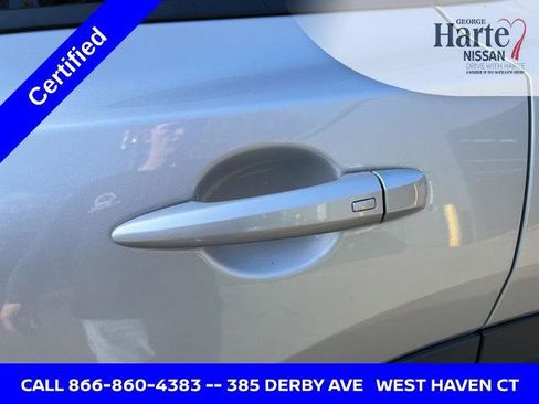 Certified 2022 Nissan Rogue SL AWD/4WD image 16
