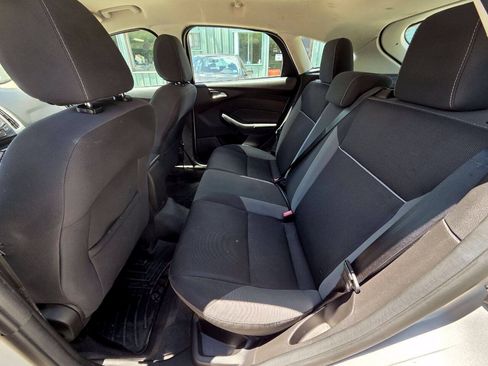 Used 2014 Ford Focus SE FWD image 15