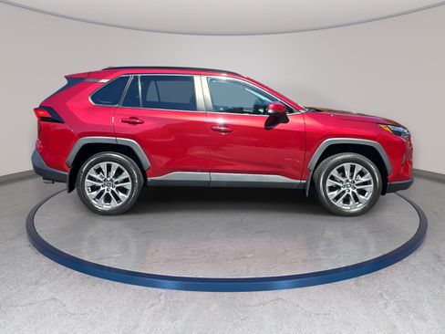 Certified 2024 Toyota RAV4 XLE Premium AWD/4WD image 4