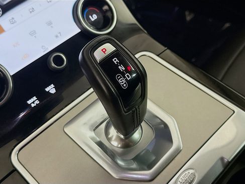 Used 2022 Land Rover Range Rover Evoque SE image 20
