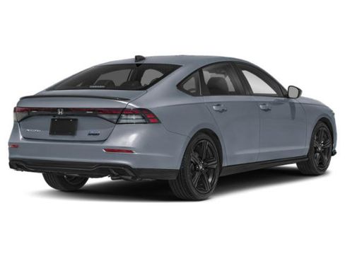 Used 2024 Honda Accord Sport image 2