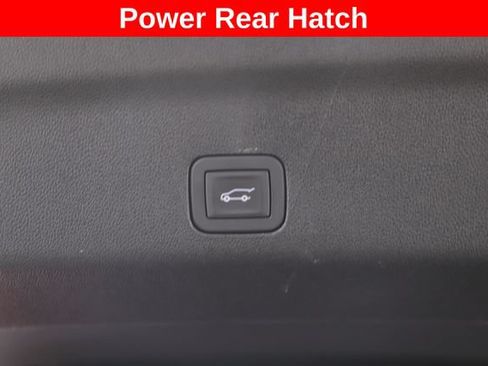 Used 2025 Cadillac Escalade ESV Sport Platinum AWD/4WD image 33