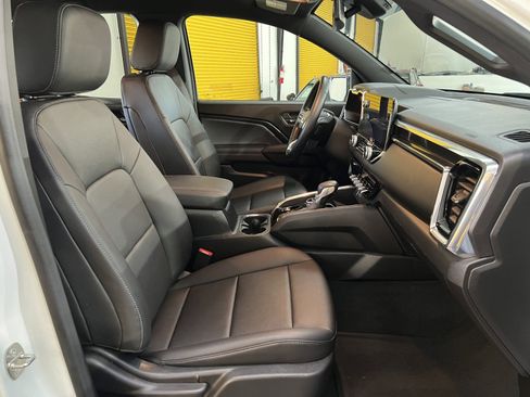 Used 2023 GMC Canyon Elevation w/ Elevation Premium Package image 16