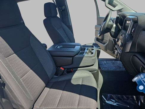 Used 2024 Chevrolet Silverado 1500 Custom Trail Boss w/ LPO, Dark Essentials Package AWD/4WD image 13