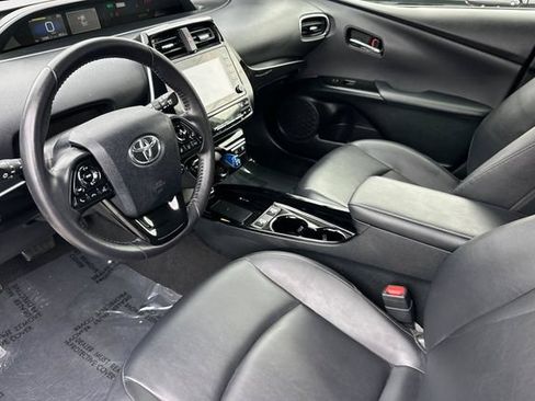Used 2022 Toyota Prius XLE w/ Protection Package #3 (TMS) FWD image 10