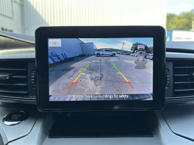 Used 2022 Ford Explorer XLT w/ Class IV Trailer Tow Package AWD/4WD image 31