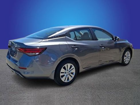 Used 2025 Nissan Sentra S FWD image 4