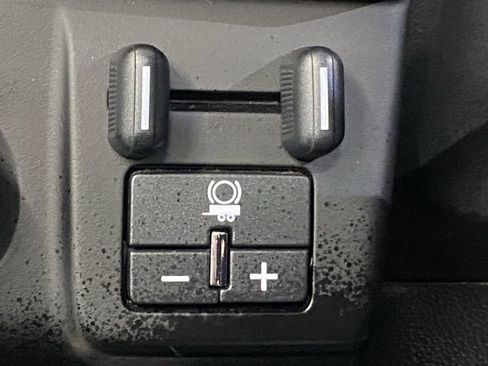 Used 2019 Chevrolet Suburban LT w/ LT Signature Package image 26