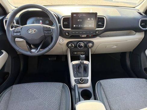 New 2026 Hyundai Venue SEL image 22