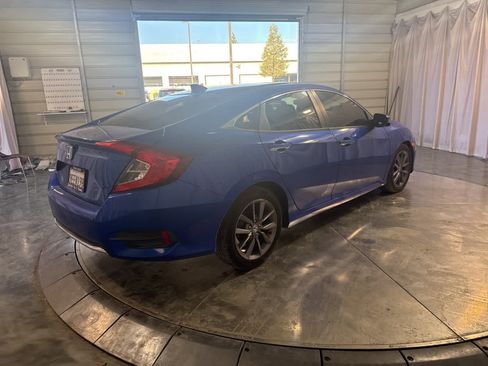 Used 2020 Honda Civic EX image 4
