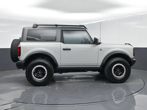 Certified 2021 Ford Bronco Black Diamond w/ Sasquatch Package AWD/4WD image 9