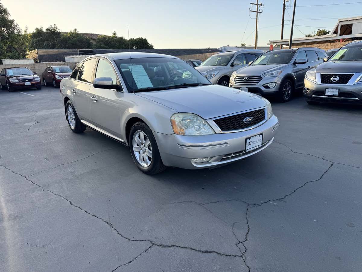 Used 2006 Ford Five Hundred SEL FWD image 9