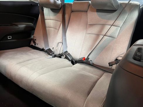 Used 2019 Honda Pilot LX image 12