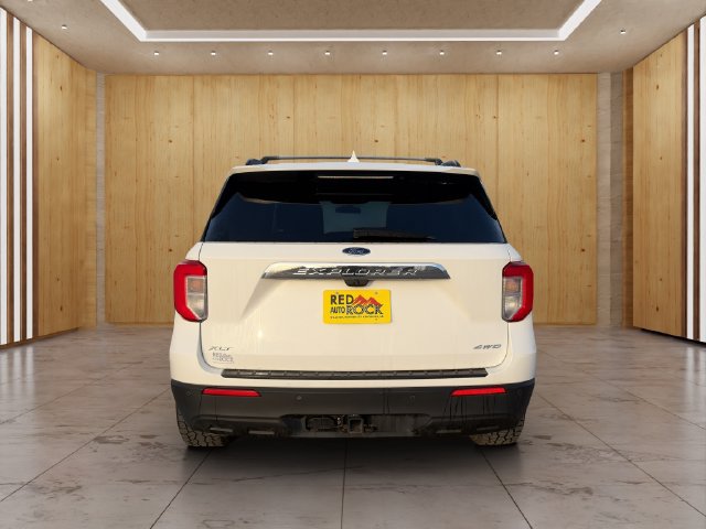 Used 2022 Ford Explorer XLT w/ Class IV Trailer Tow Package AWD/4WD image 5
