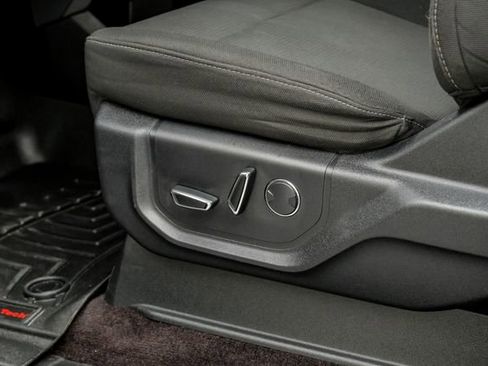 Used 2017 Ford F150 XLT w/ Equipment Group 302A Luxury image 36